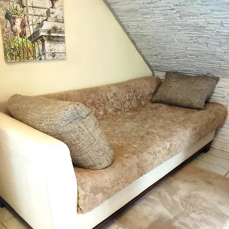 Karolina Apartment